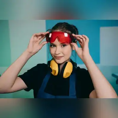 纪榕茜